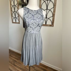 Used- Like NEW, Grey Lace Altar’d State Dress, Size Small